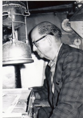 Merv Branks inside 6 x3 at Riverton Rocks 1967 - Tilley Lantern for Lighting and Heating